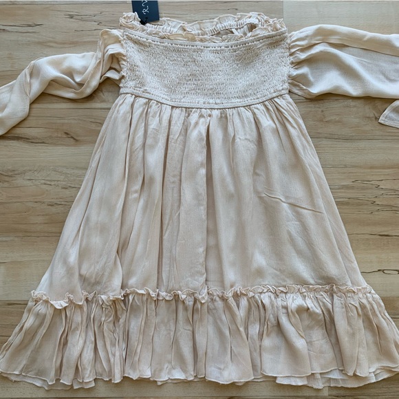 Vivimos Short cotton summer dress, sleeveless, with front bow tube dr… - Picture 6 of 12